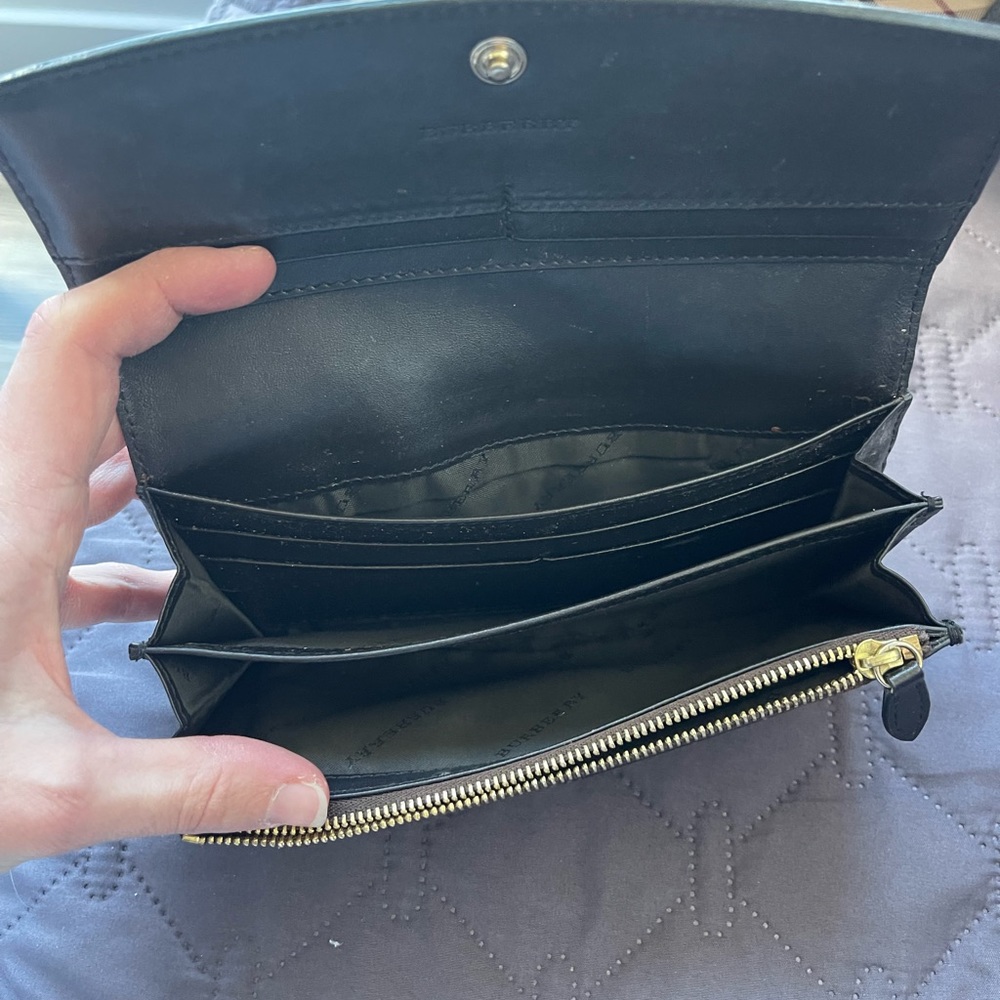 Burberry Nova Check Tote - Picture 12 of 14